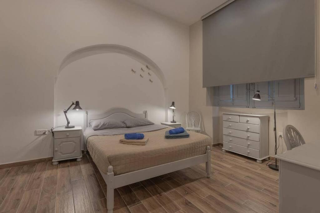 Sliema - 2 Mins From The Beach Apartment ภายนอก รูปภาพ