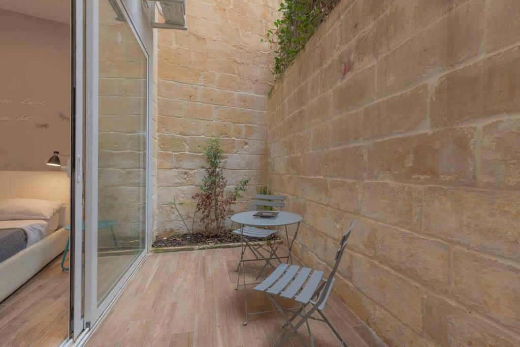 Sliema - 2 Mins From The Beach Apartment ภายนอก รูปภาพ